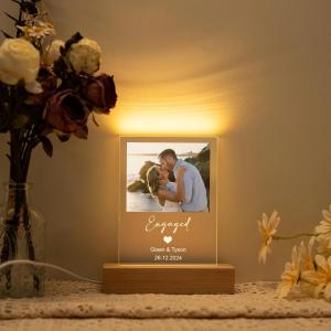 Gugan's Gifts Personalized Photo Lamp for Couples – Custom Acrylic LED Night Light with Photo, Name & Date, Gift for Anniversary, Wedding or Birthday